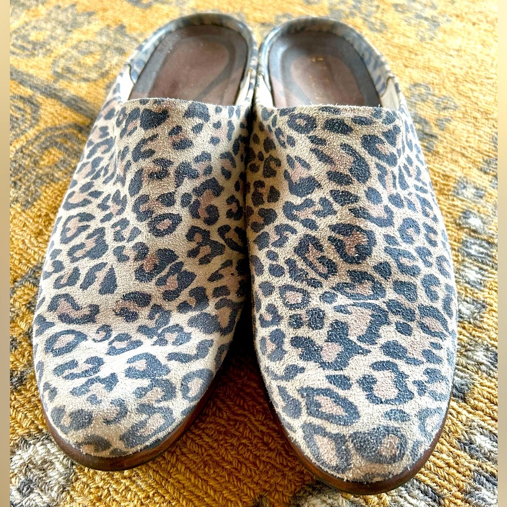 Naot Mule Slide shoe
